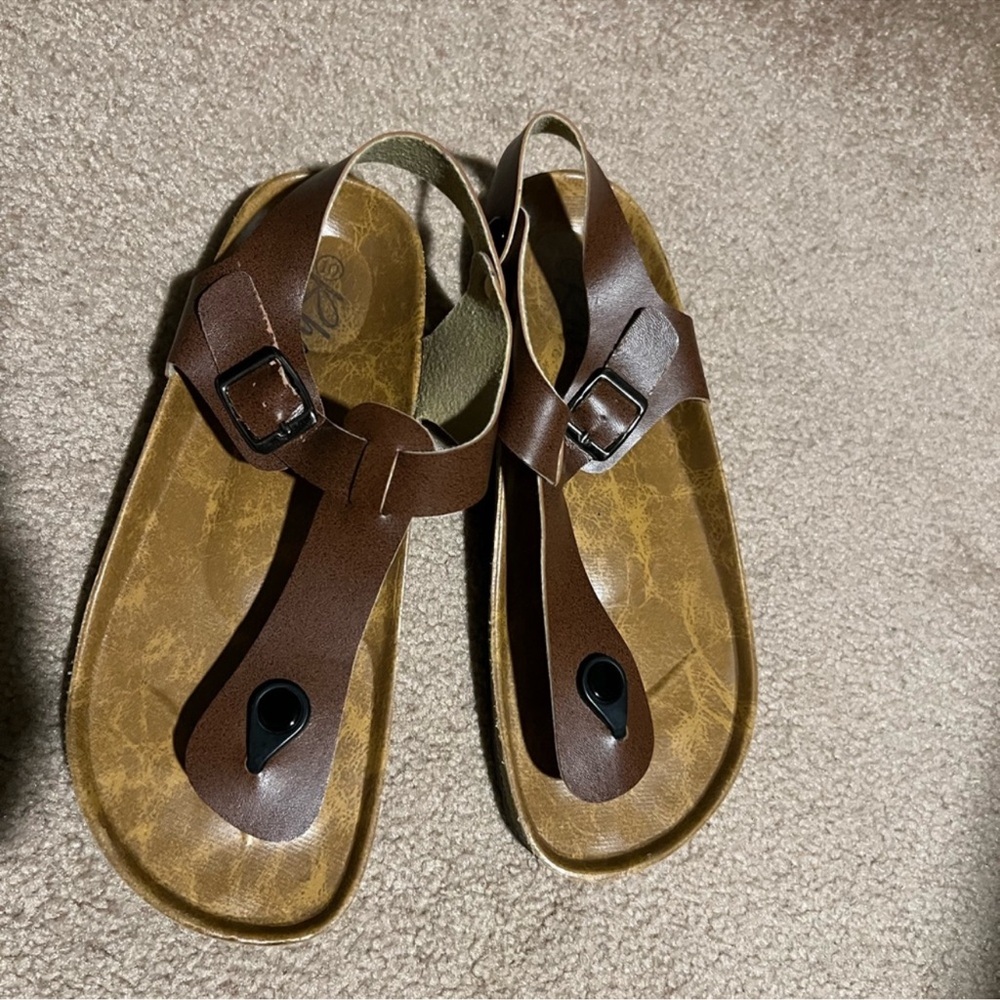 new Brown Leather Sandals with Buckle